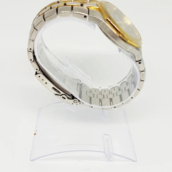 Citizen Eco-Drive E110-K15699 Watch | Blue DialSolar Citizen WatchVintage Rad - Picture 5 of 15